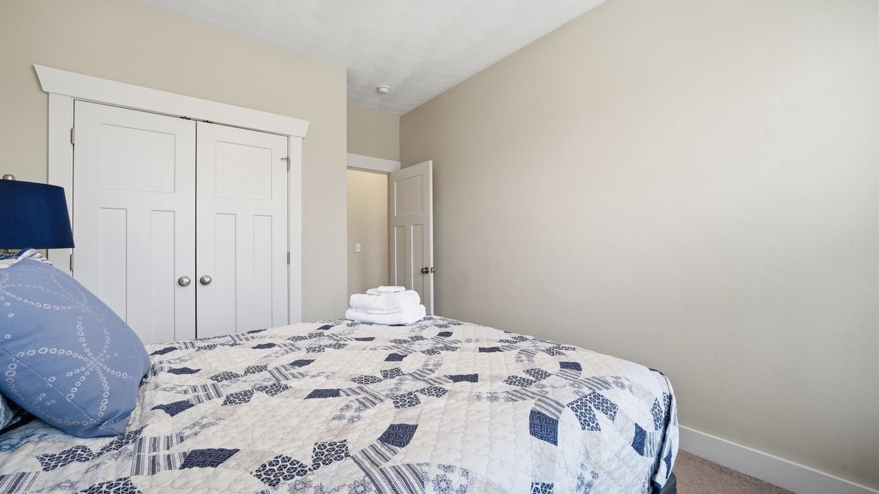Photo of Bedroom in Northeast Virginia Beach