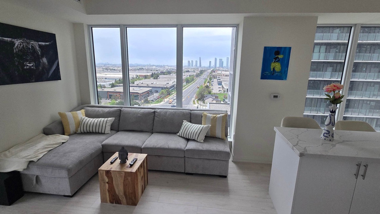 Photo of Livingroom in Vaughan
