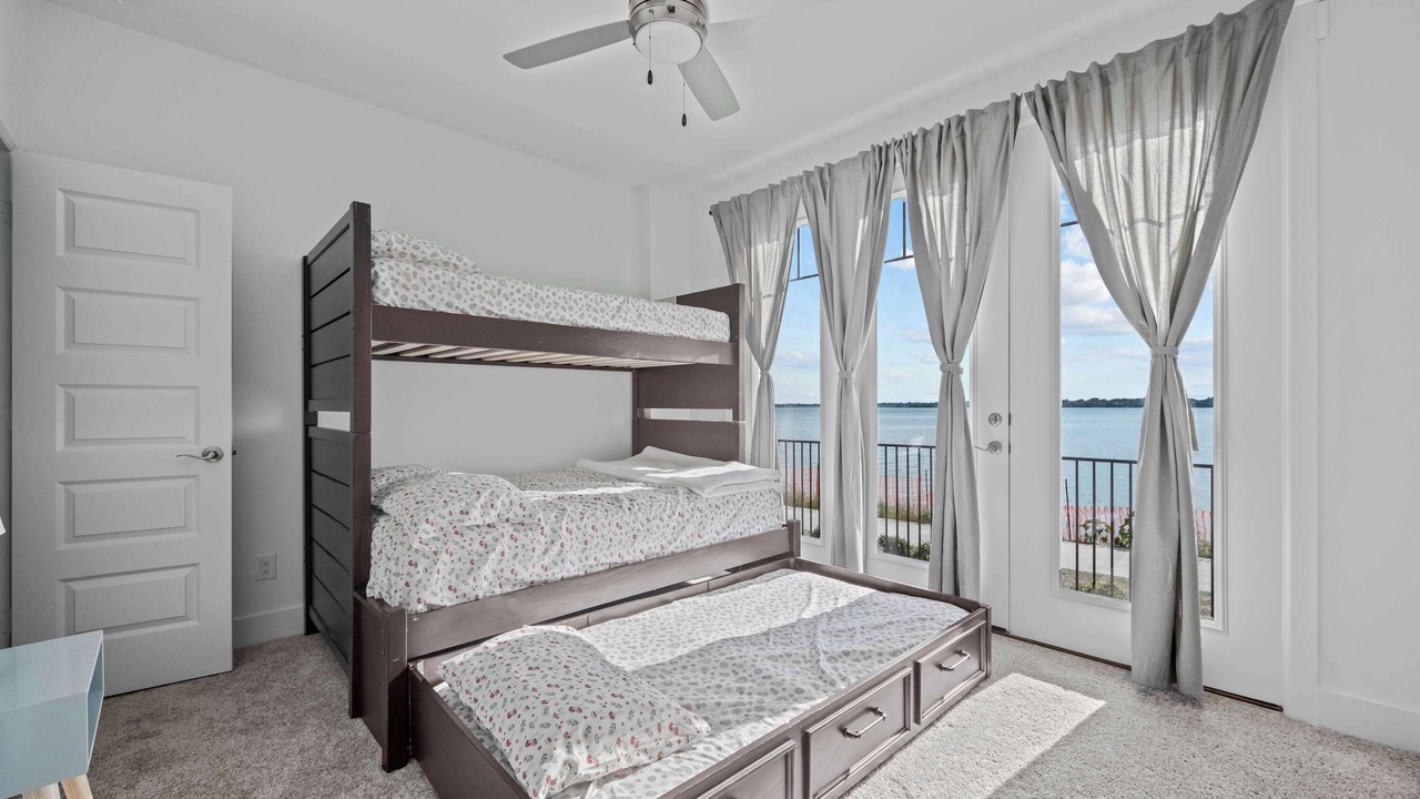 Photo of Bedroom in Rowlett