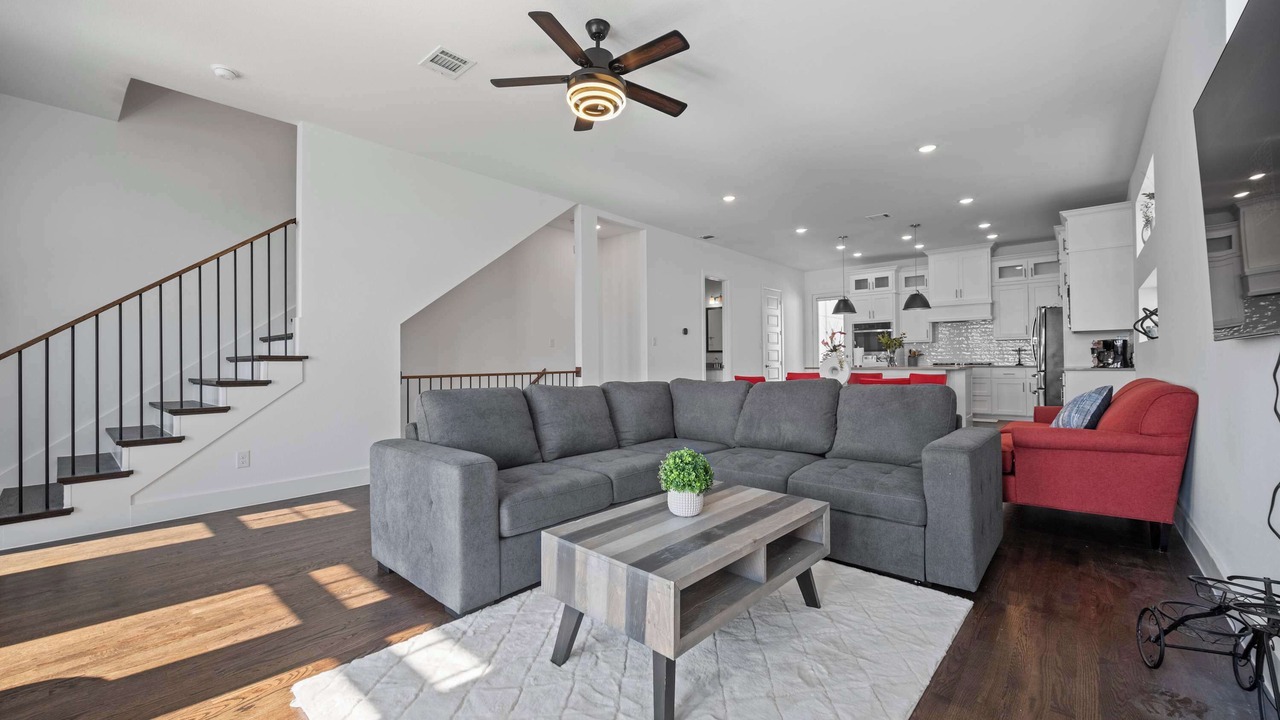 Photo of Livingroom in Rowlett