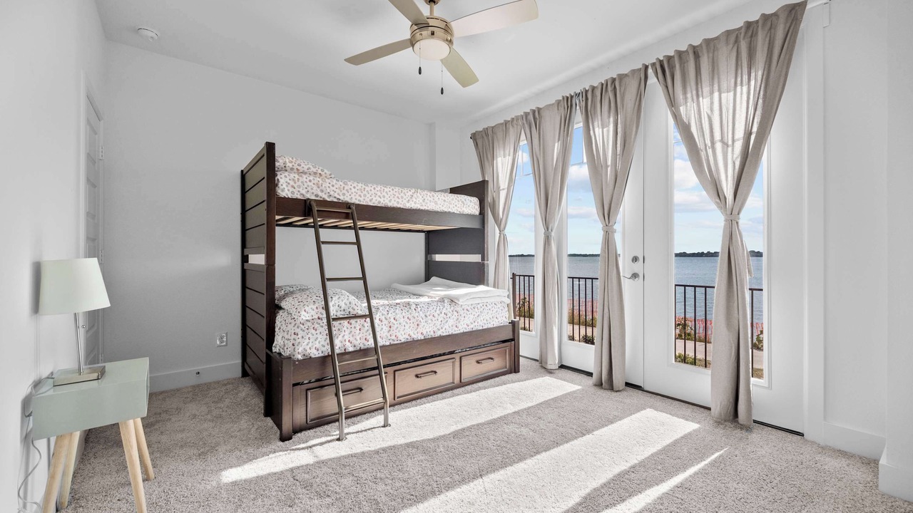 Photo of Bedroom in Rowlett