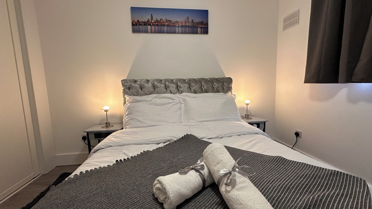 Photo of Bedroom in Dagenham