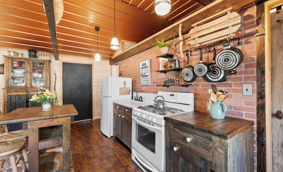 Photo of Kitchen in Bayview