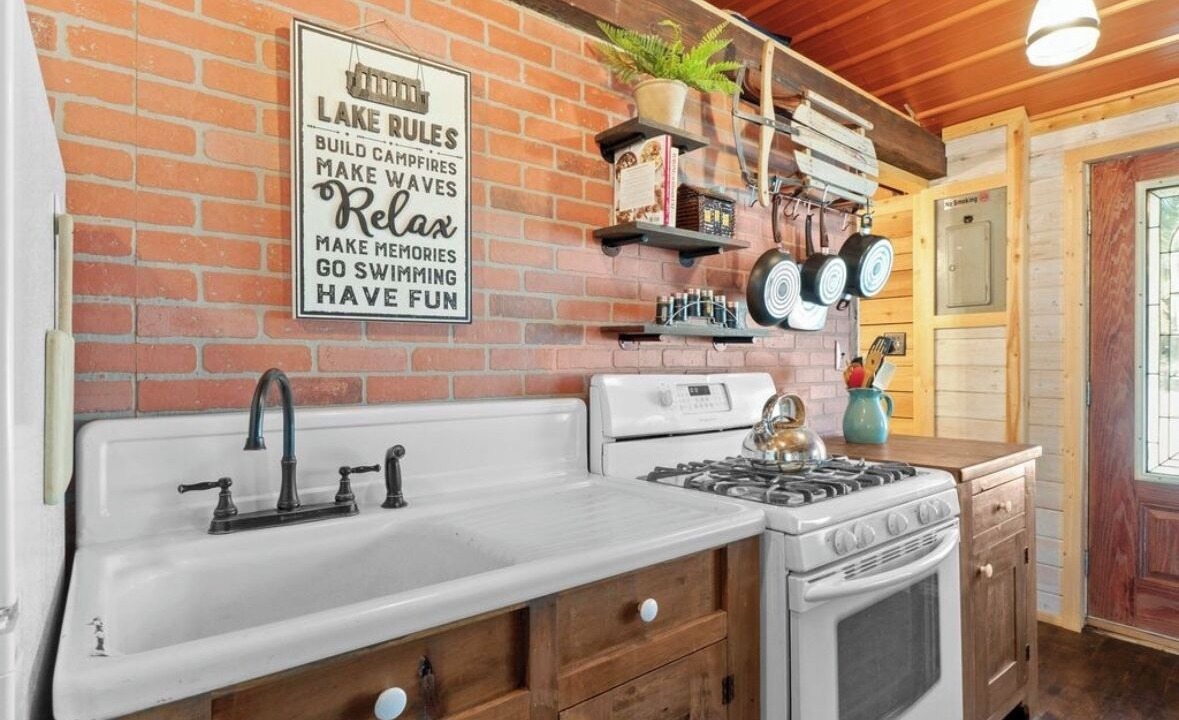 Photo of Kitchen in Bayview