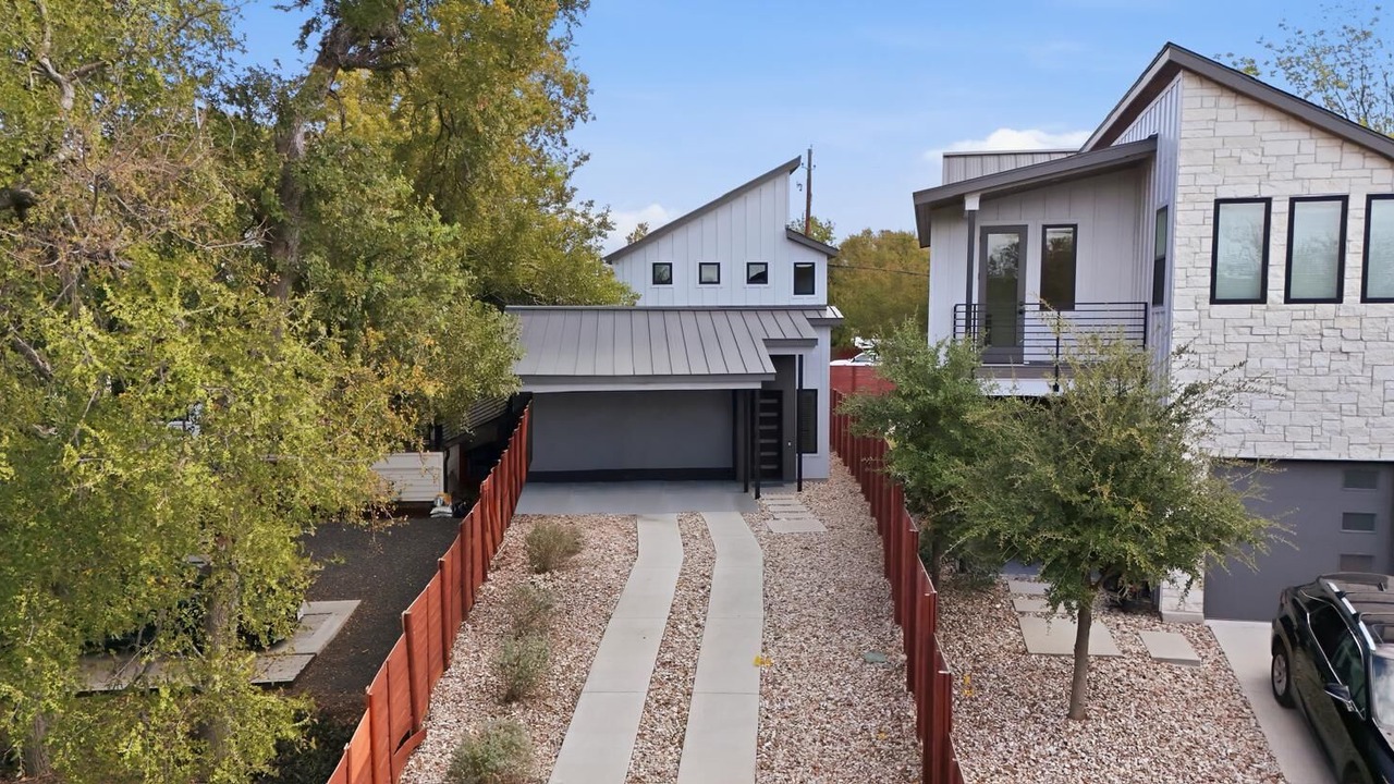 Photo of Outdoor in Rosewood