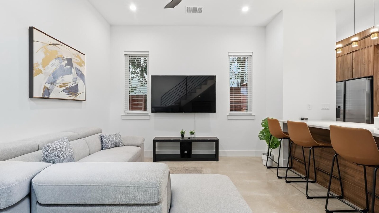 Photo of Livingroom in Rosewood