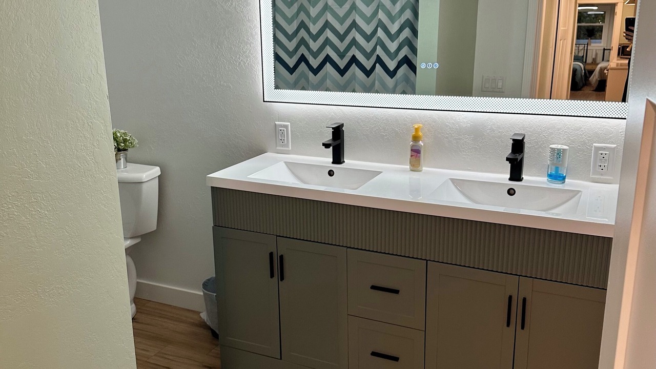 Photo of Bathroom in Menominee