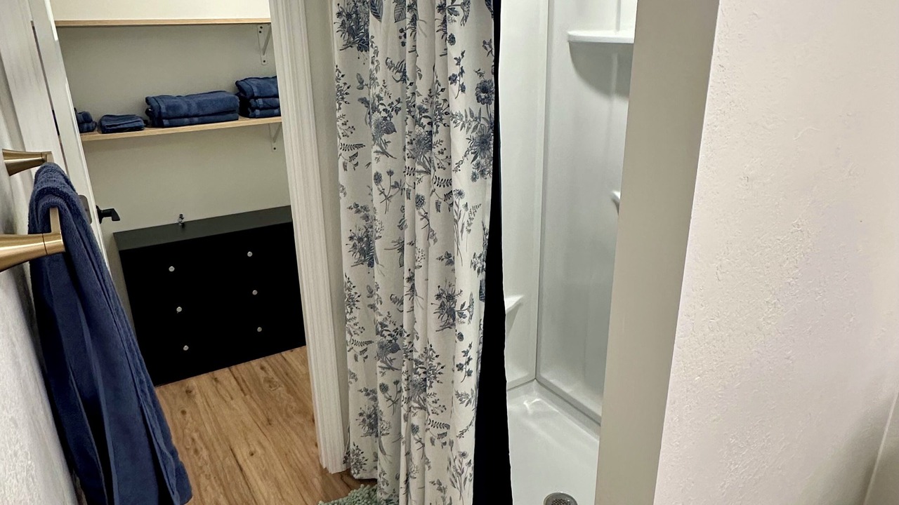 Photo of Bathroom in Menominee