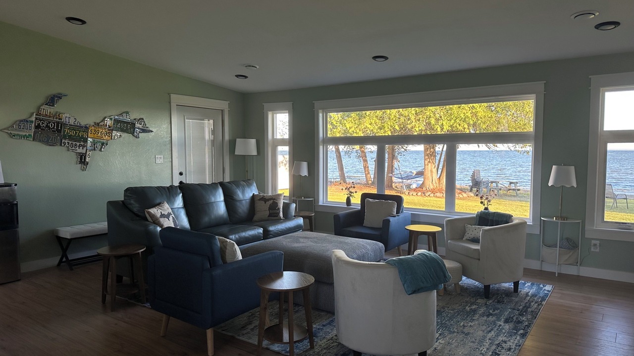 Photo of Livingroom in Menominee