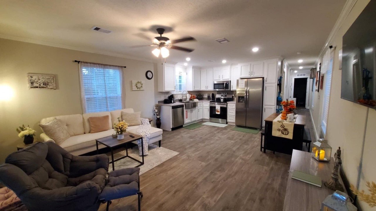 Photo of Livingroom in Crestview
