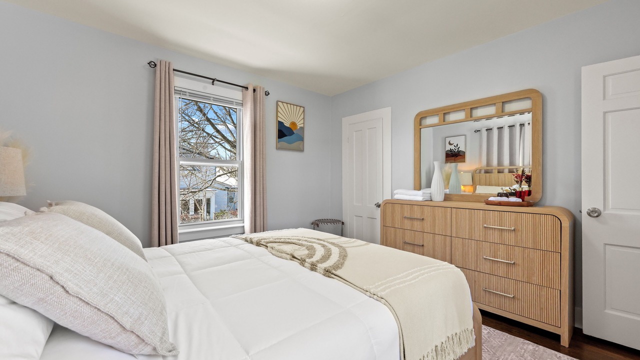 Photo of Bedroom in Bristol