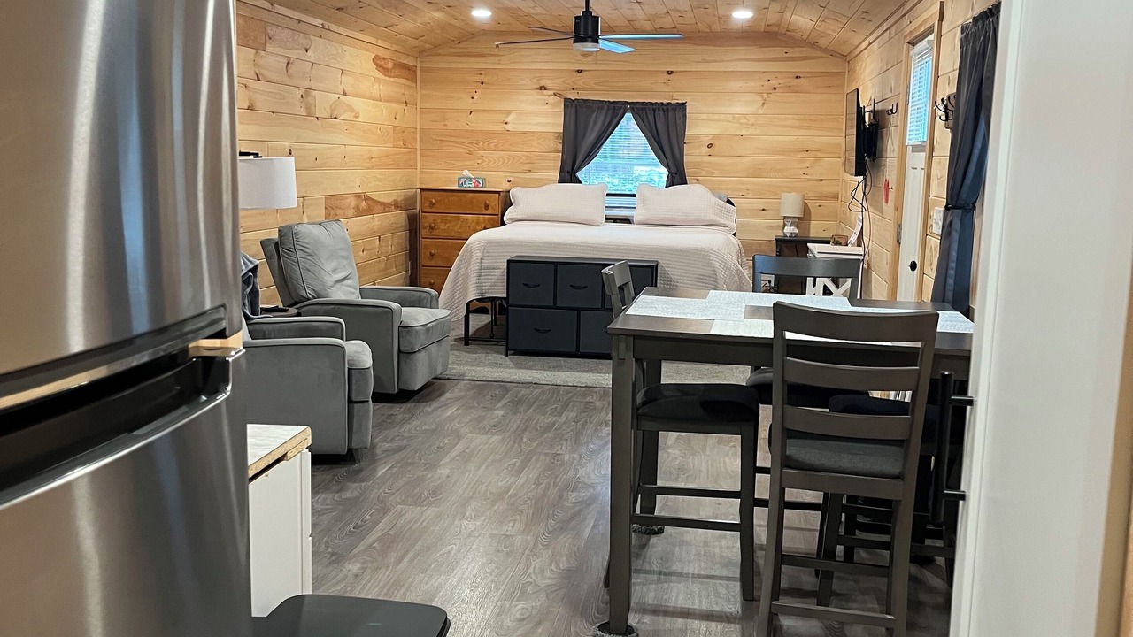 Photo of Bedroom in Lawrenceville