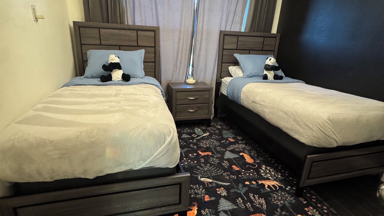 Photo of Bedroom in Legacy Town Center North