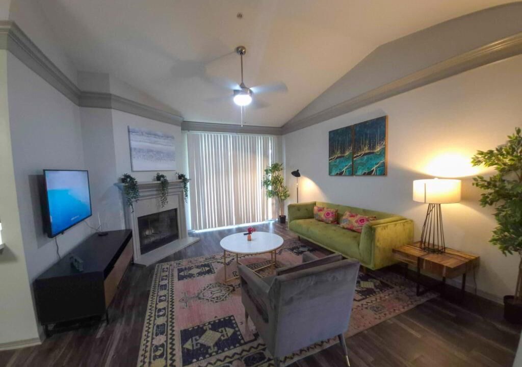 Photo of Livingroom in North Burnet