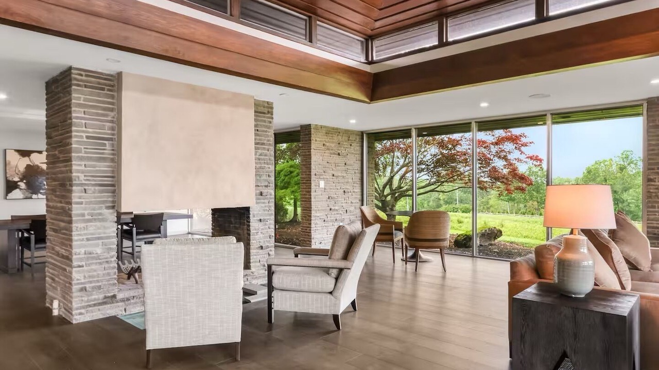 Photo of Livingroom in Creamery
