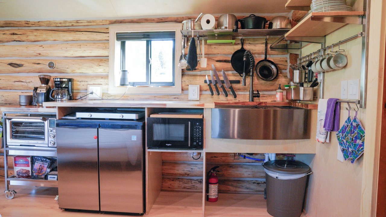Photo of Kitchen in Cooke City-Silver Gate