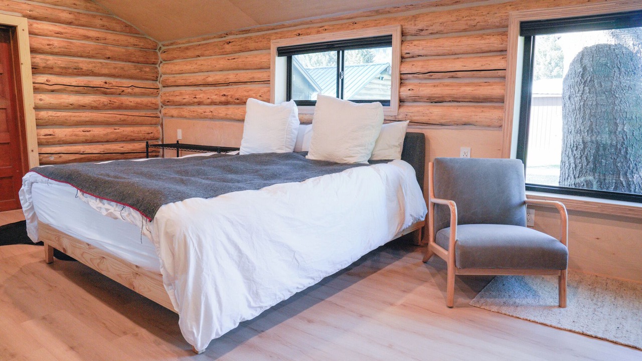 Photo of Bedroom in Cooke City-Silver Gate