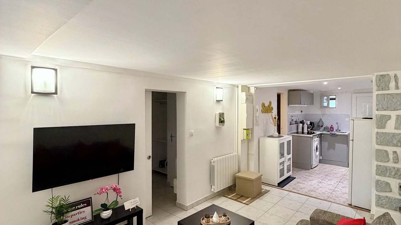 Photo of Livingroom in Epinay-sur-Seine