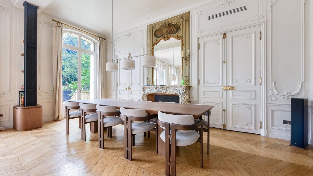 Photo of Others in Porte-Dauphine