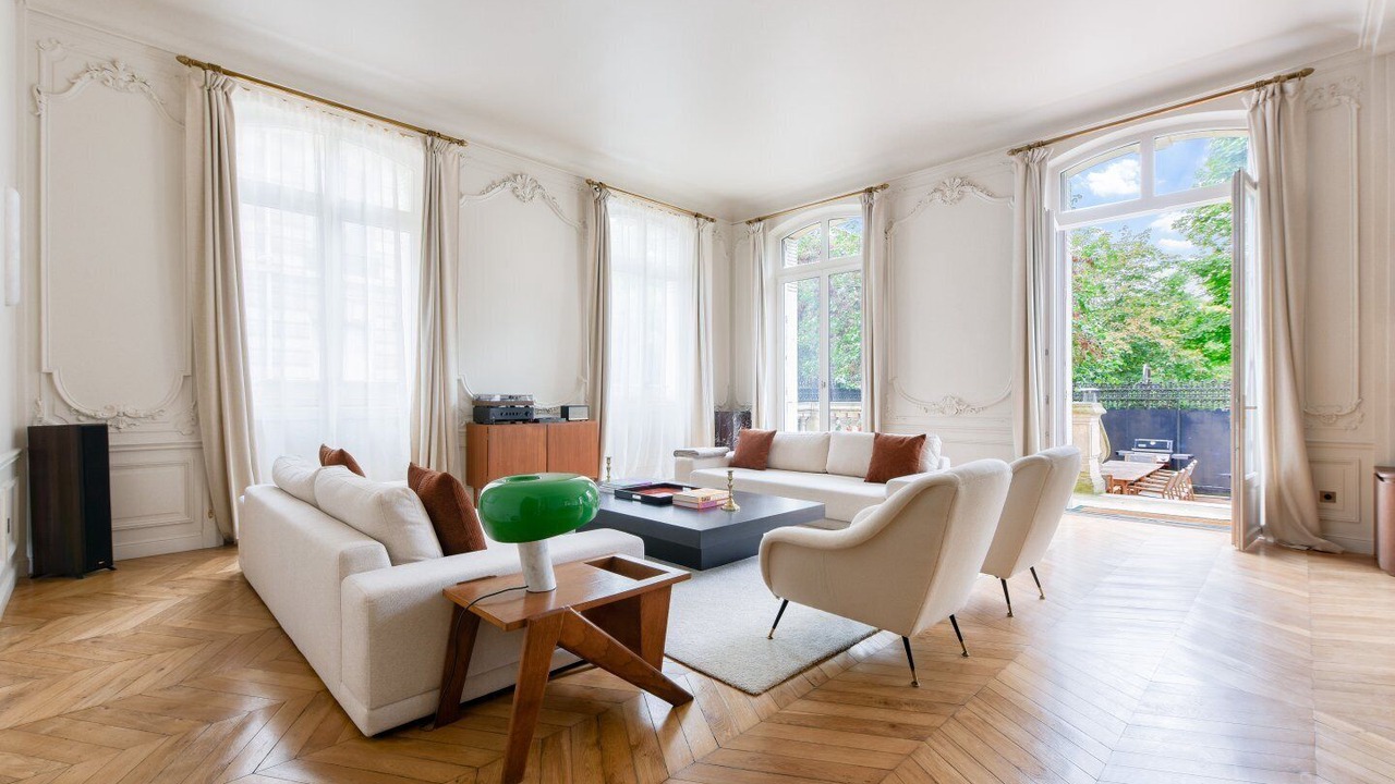 Photo of Livingroom in Porte-Dauphine