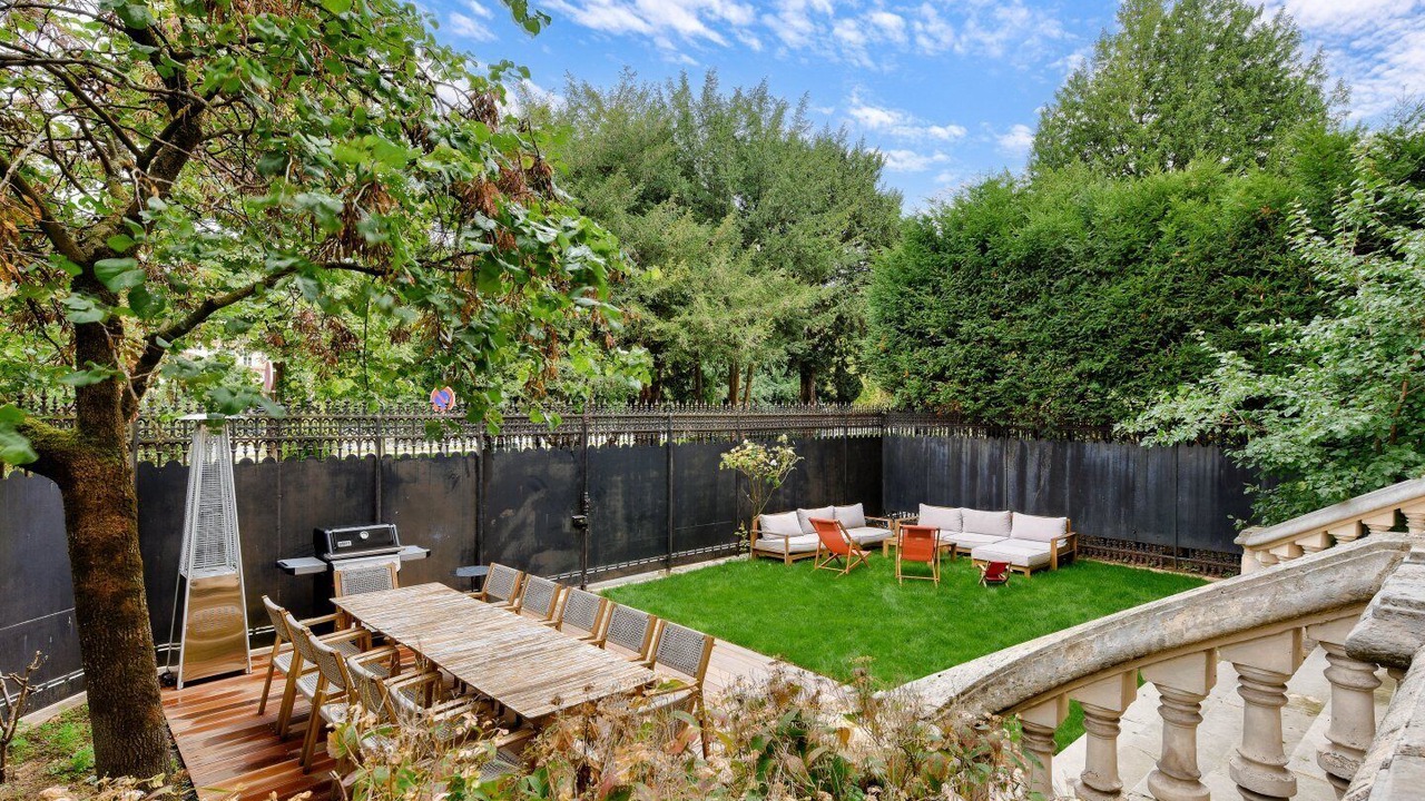 Photo of Outdoor in Porte-Dauphine