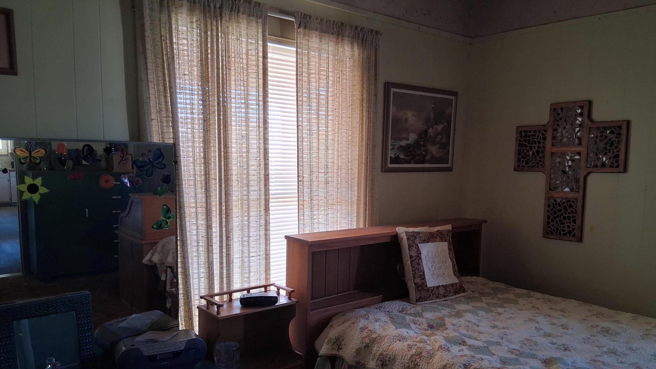Photo of Bedroom in Brownwood