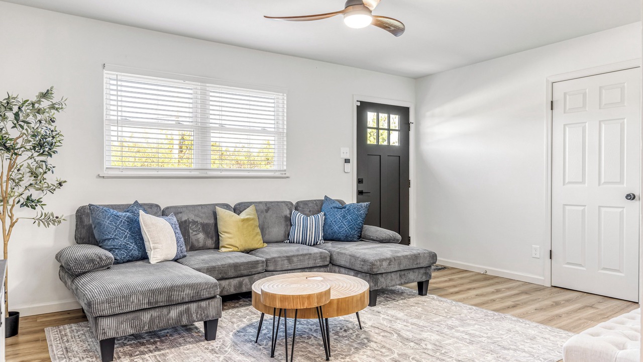 Photo of Livingroom in Wentzville