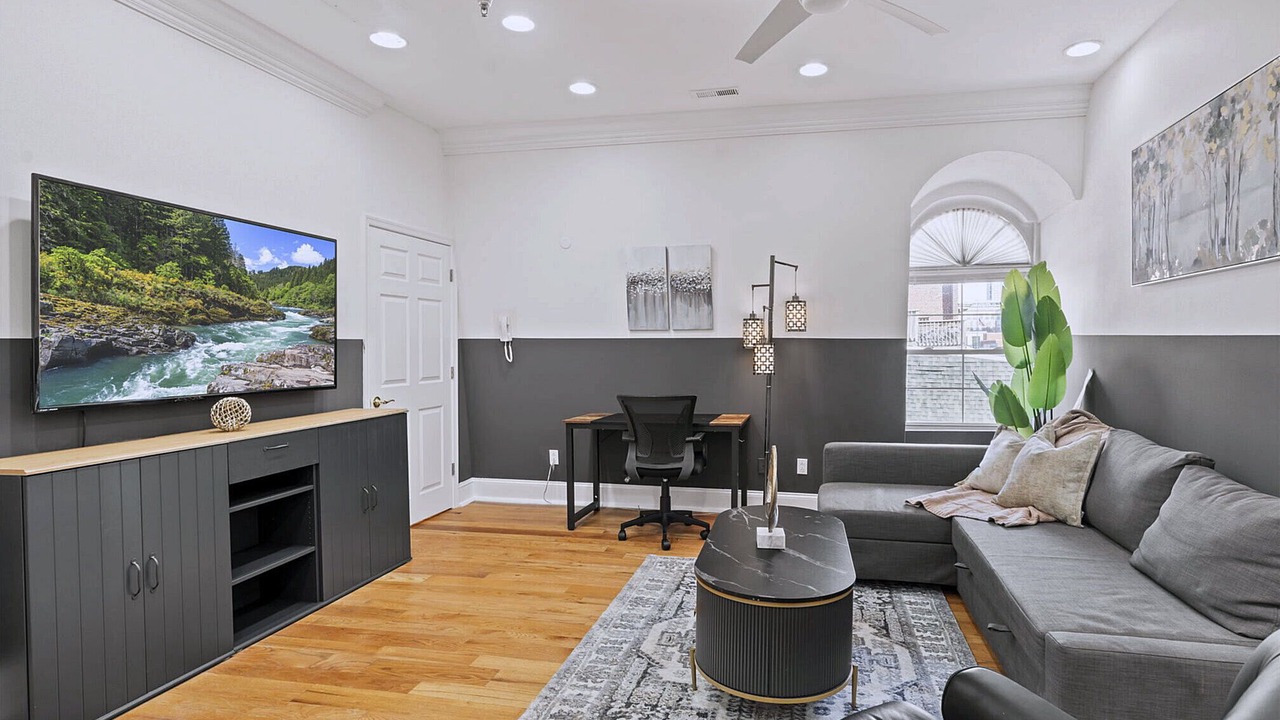 Photo of Livingroom in Old City
