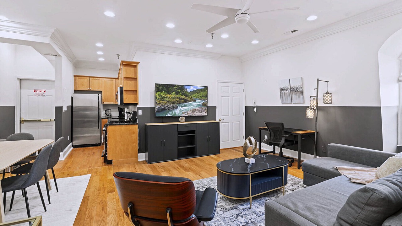 Photo of Livingroom in Old City