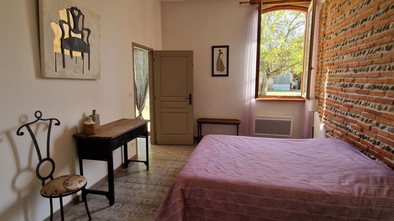 Photo of Bedroom in Leguevin