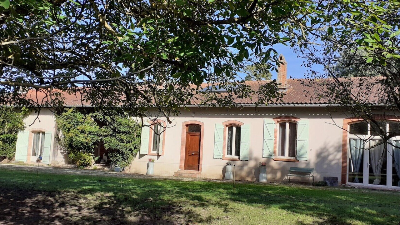 Photo of Outdoor in Leguevin
