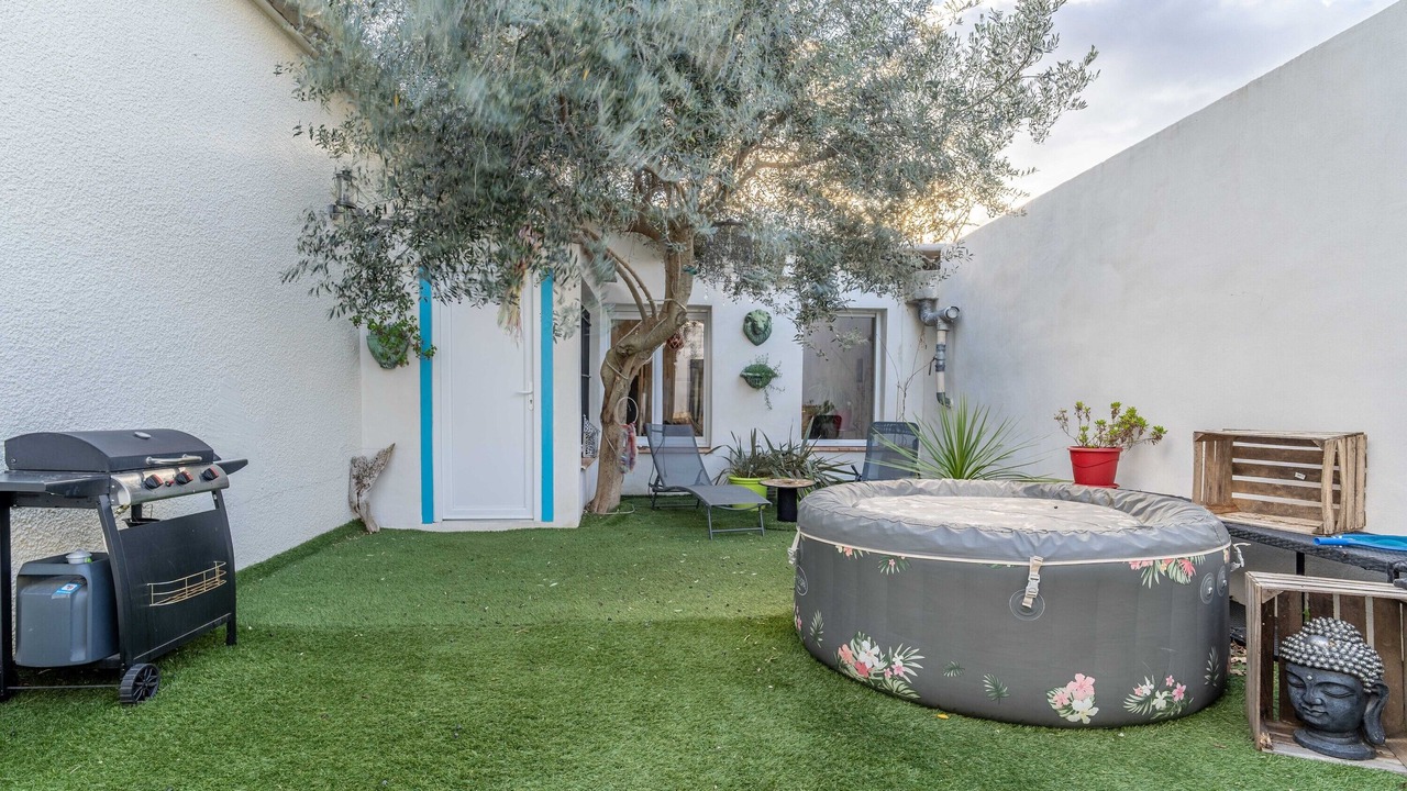 Photo of Patio Balcony in Peyriac-de-Mer