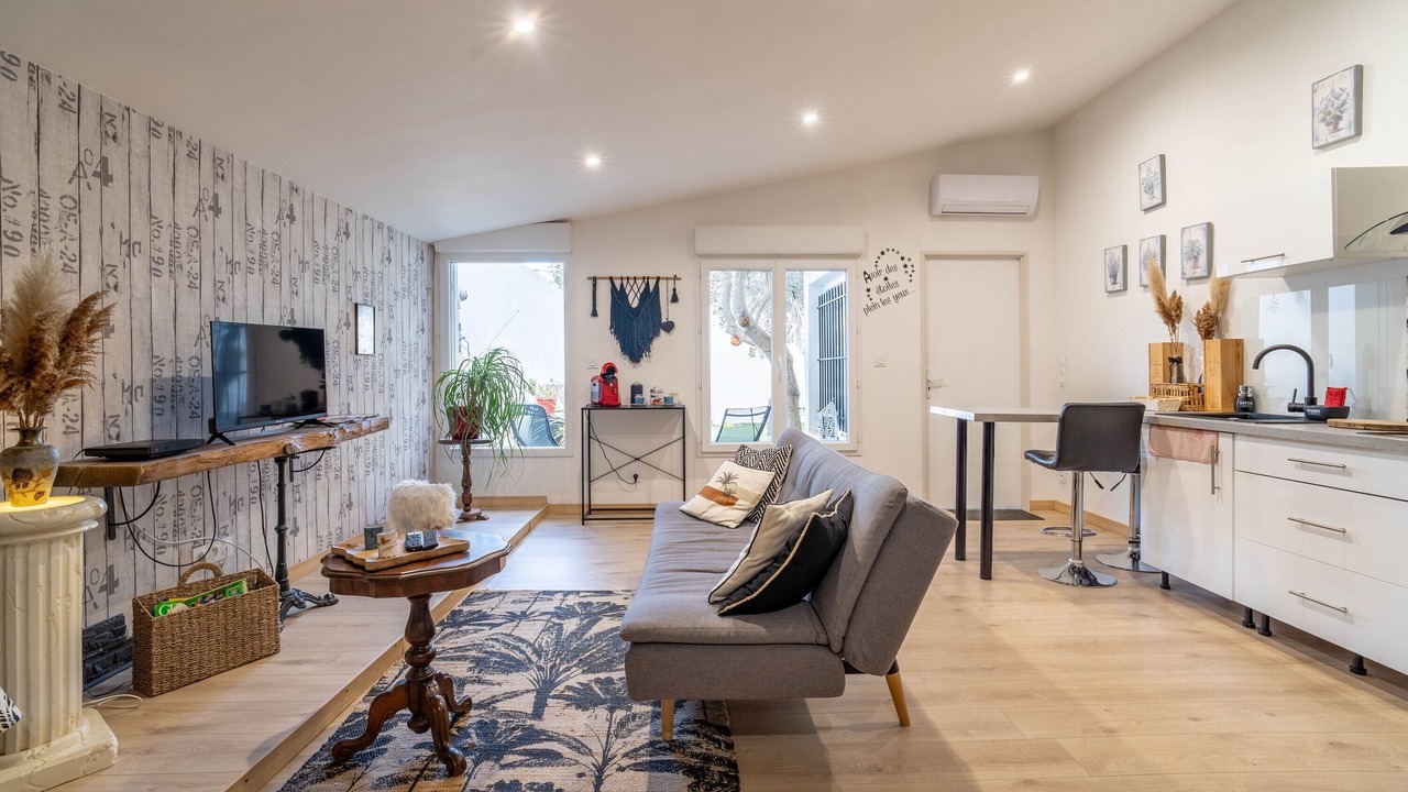 Photo of Livingroom in Peyriac-de-Mer
