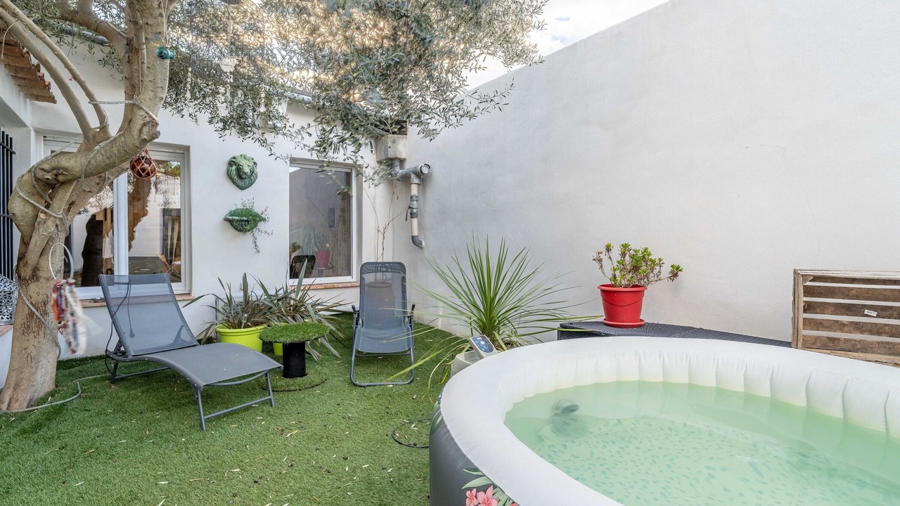 Photo of Patio Balcony in Peyriac-de-Mer