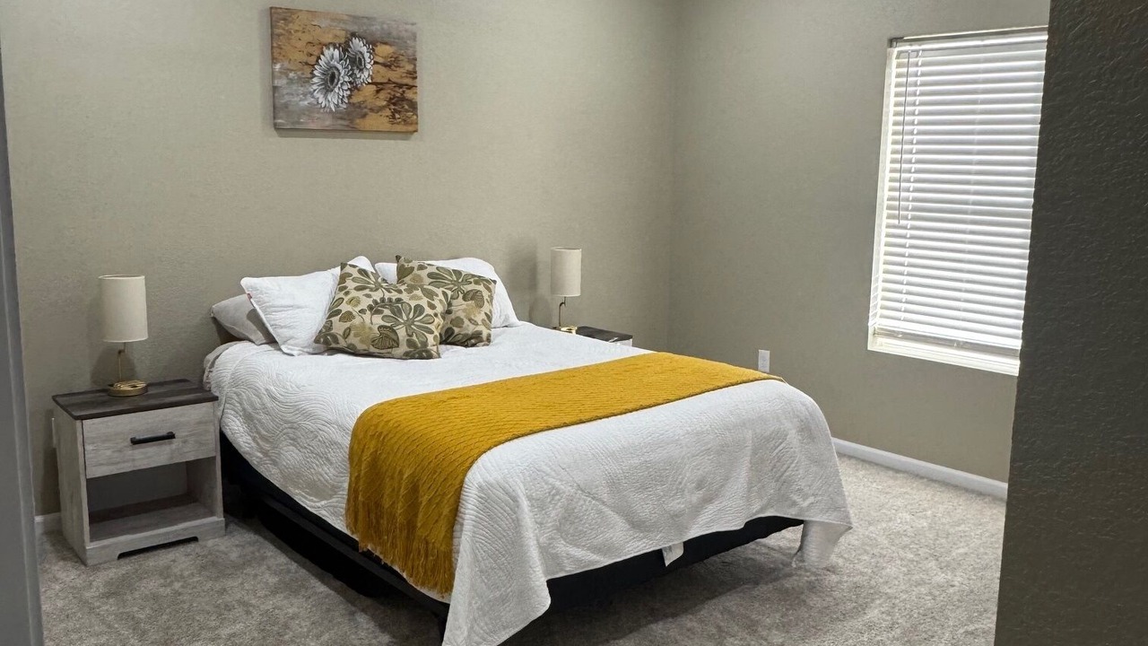 Photo of Bedroom in Corydon