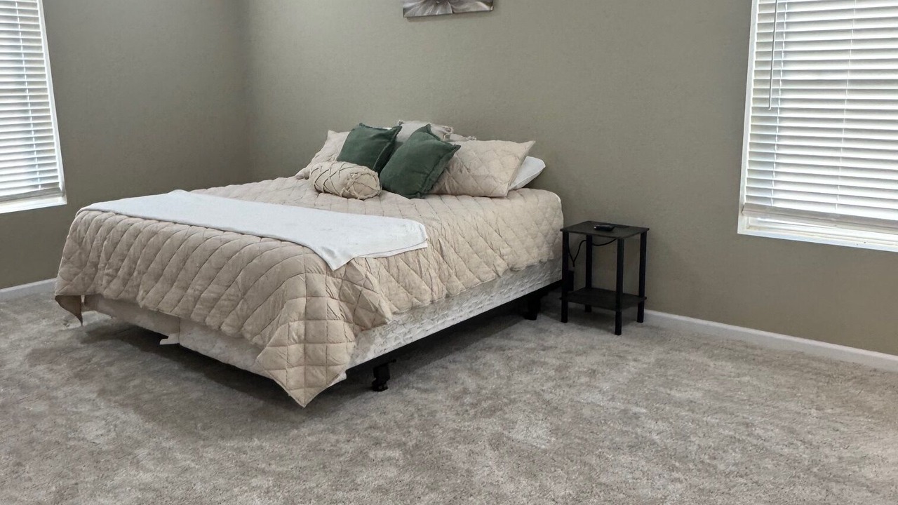 Photo of Bedroom in Corydon