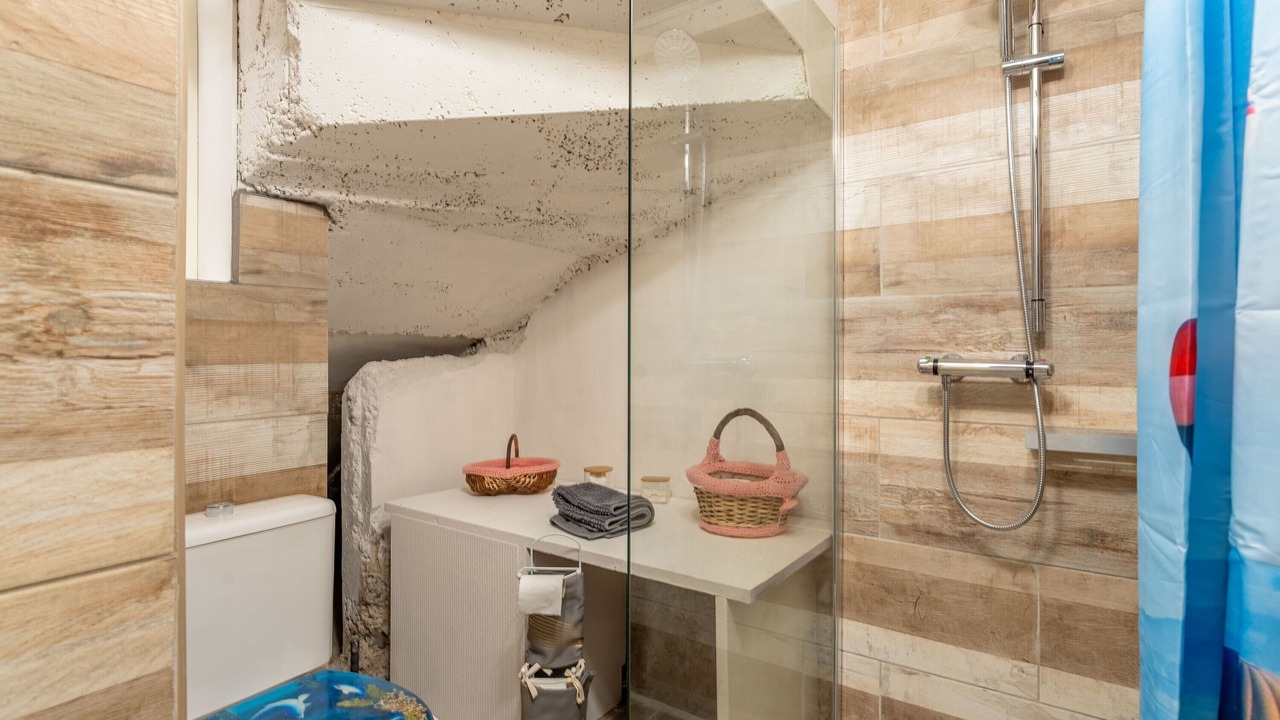 Photo of Bathroom in Ferrals-les-Corbieres
