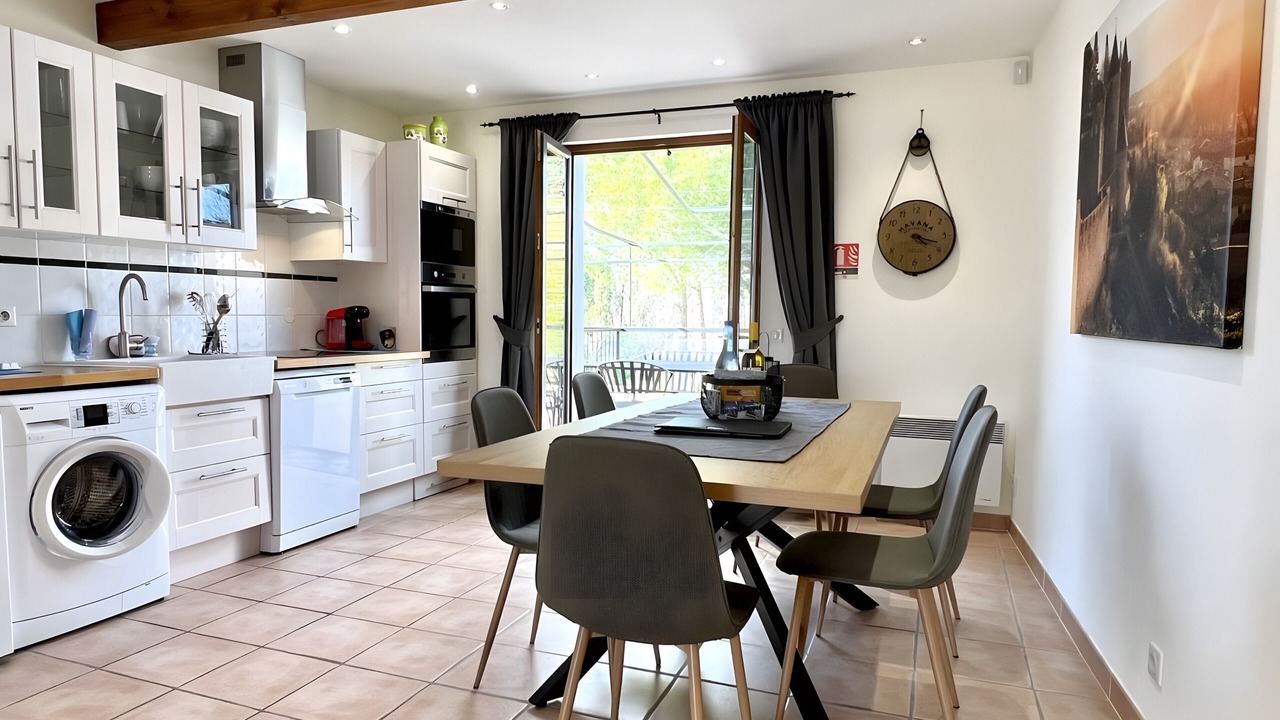 Photo of Kitchen in Marseillette
