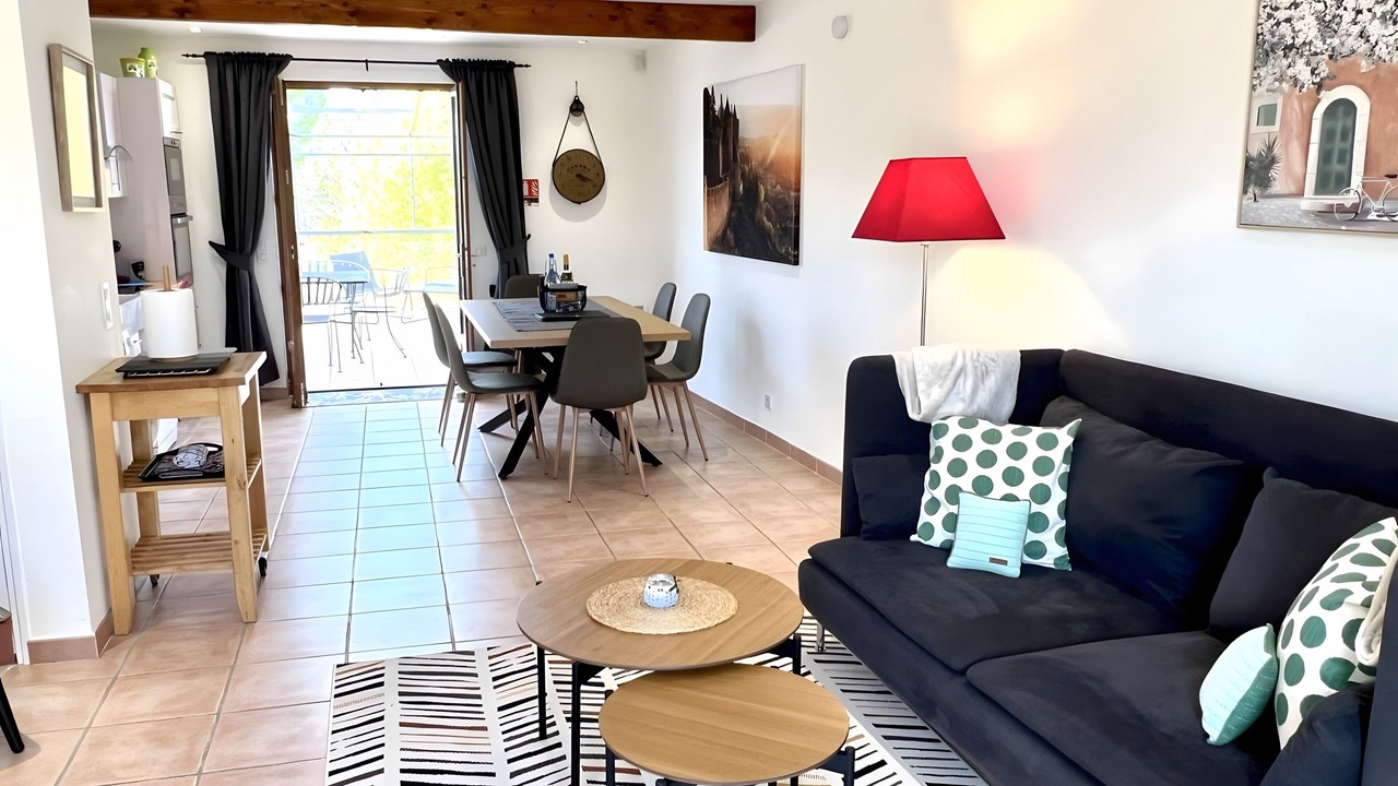 Photo of Livingroom in Marseillette