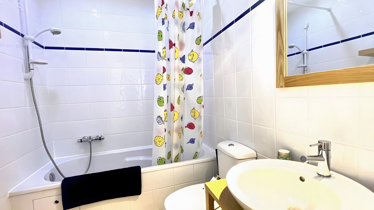 Photo of Bathroom in Marseillette