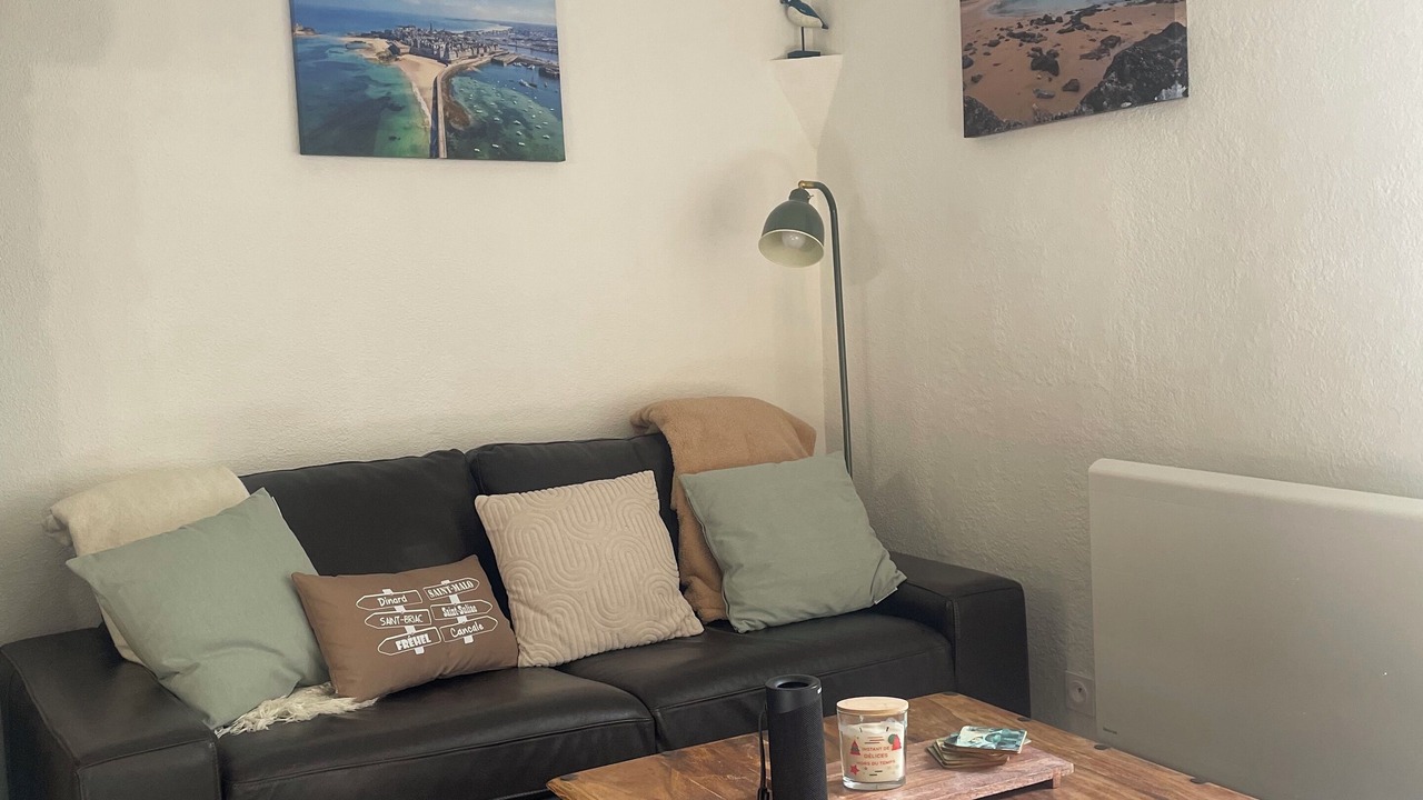 Photo of Livingroom in Pleudihen-sur-Rance