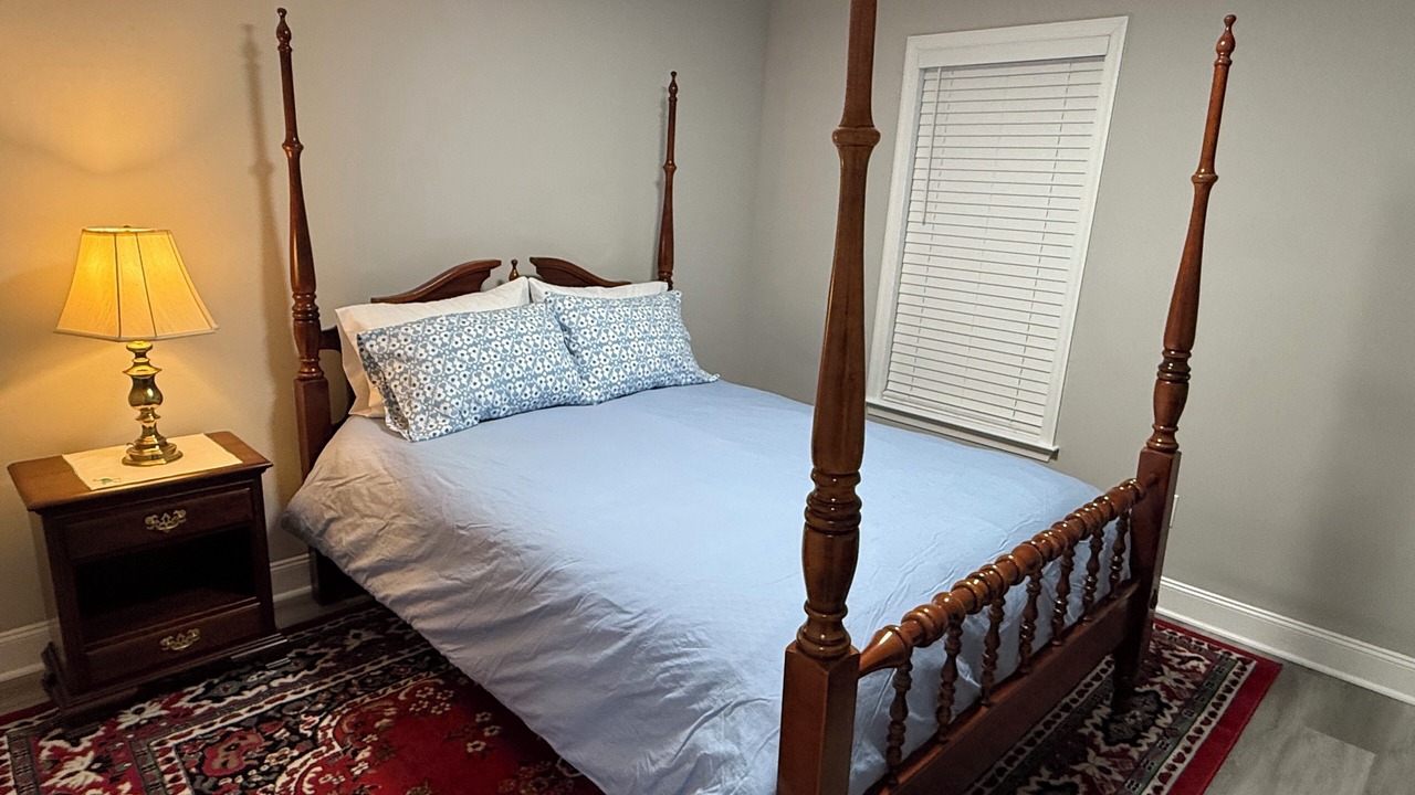 Photo of Bedroom in Williamsburg