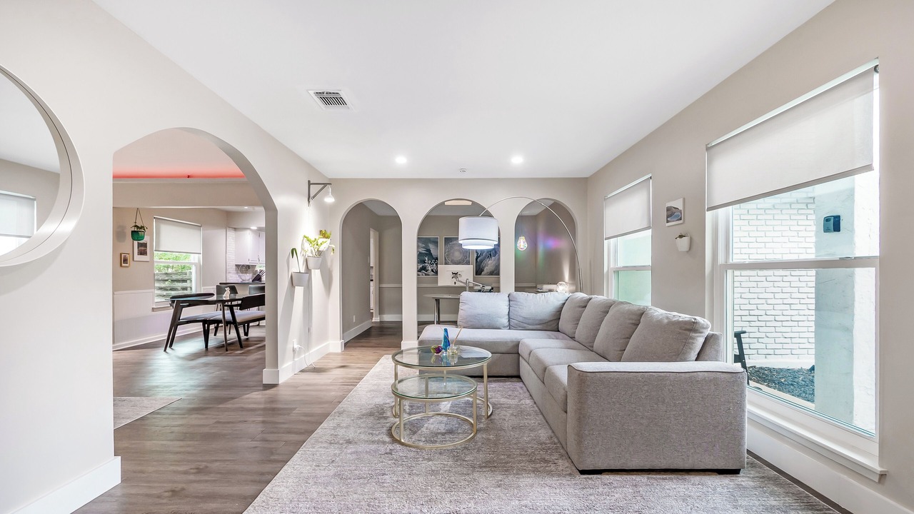 Photo of Livingroom in Universal City