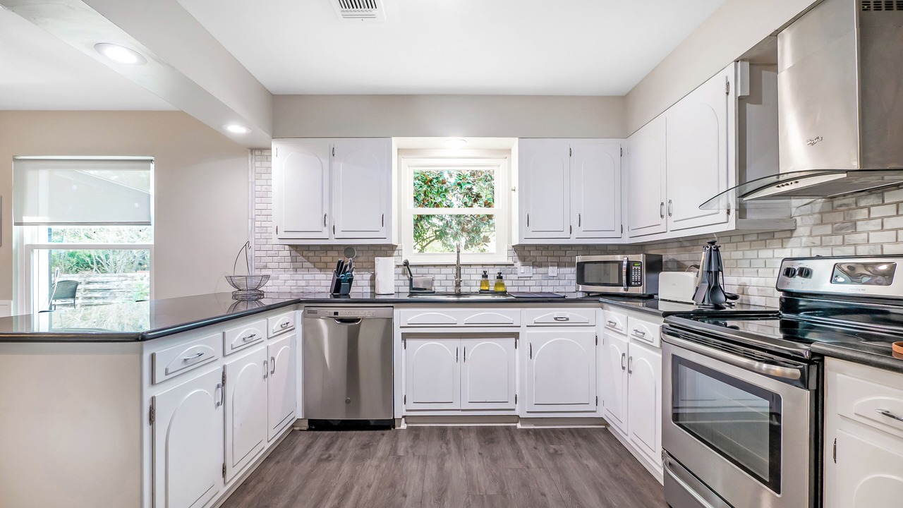 Photo of Kitchen in Universal City
