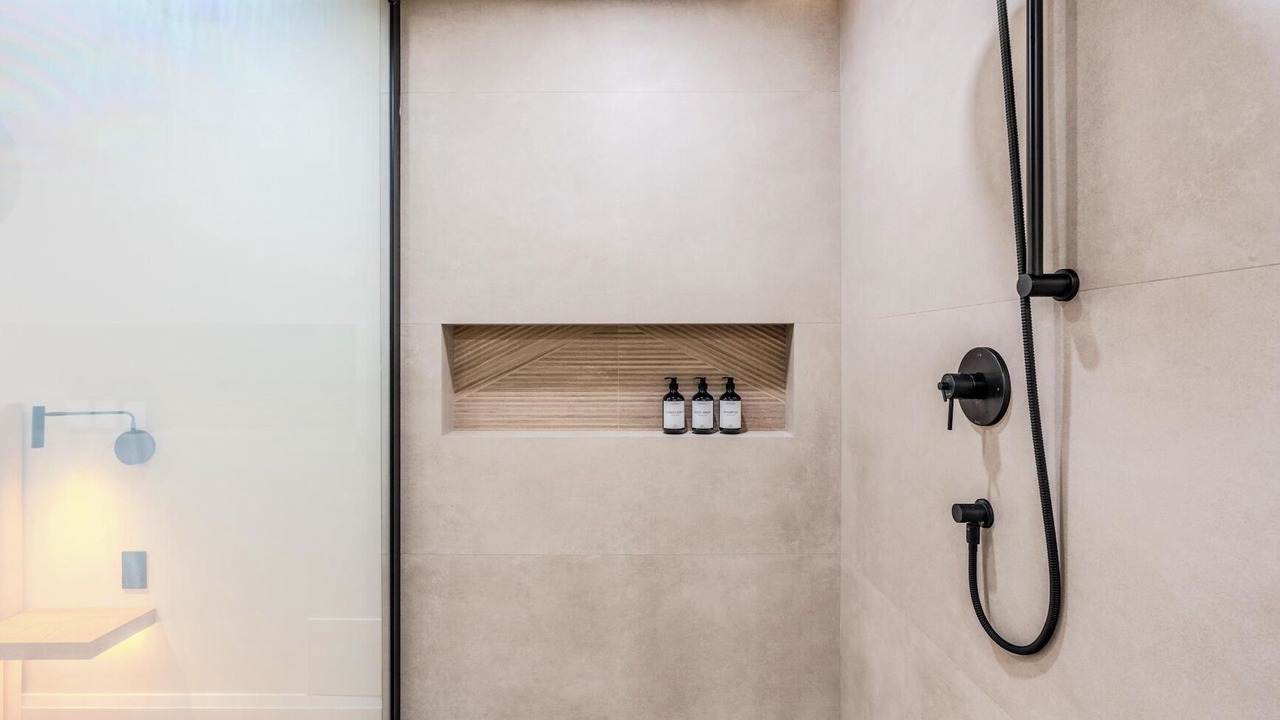 Photo of Bathroom in East Gwillimbury