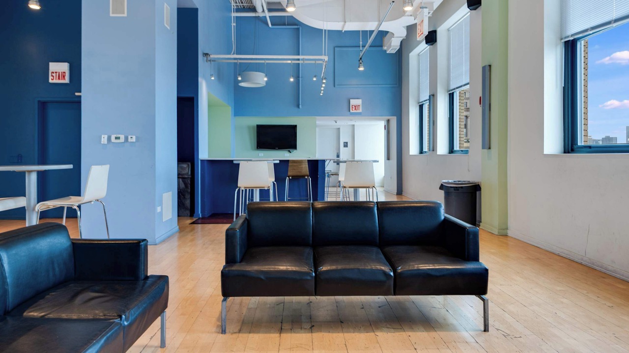 Photo of Livingroom in The Loop