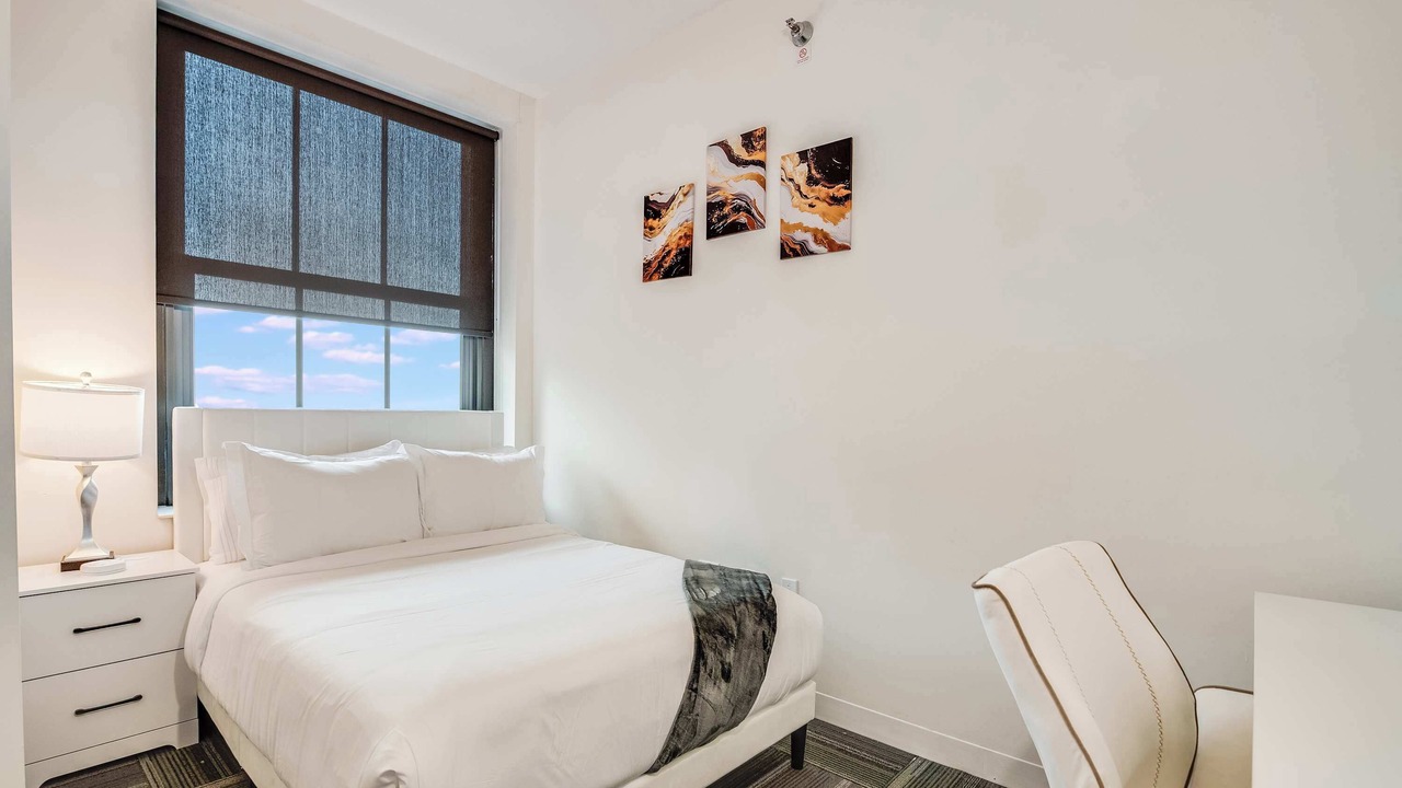 Photo of Bedroom in The Loop