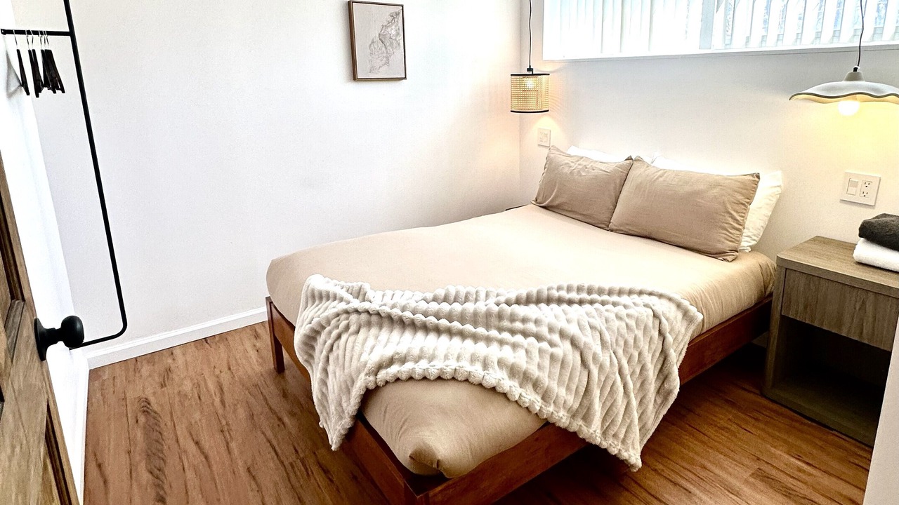 Photo of Bedroom in Lincoln Park