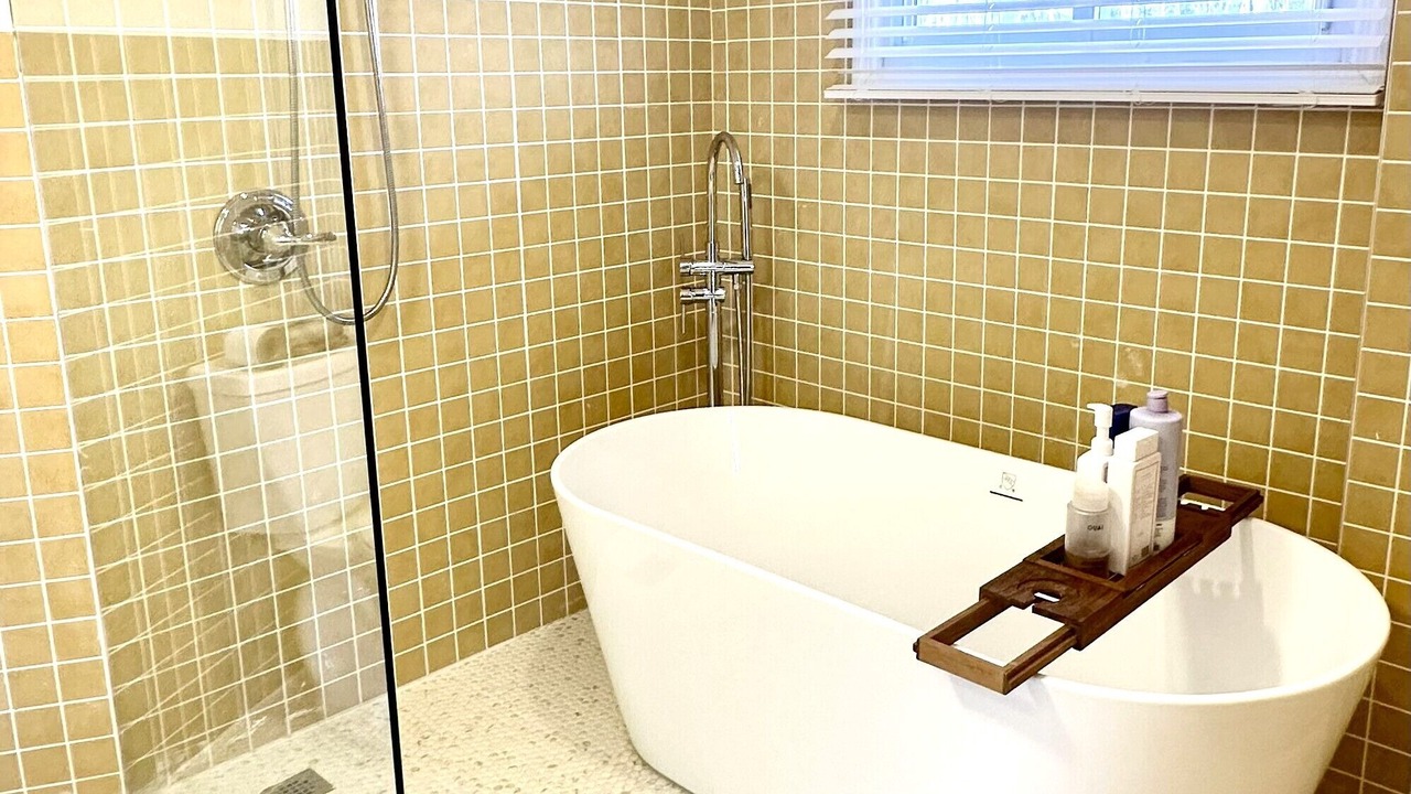 Photo of Bathroom in Lincoln Park