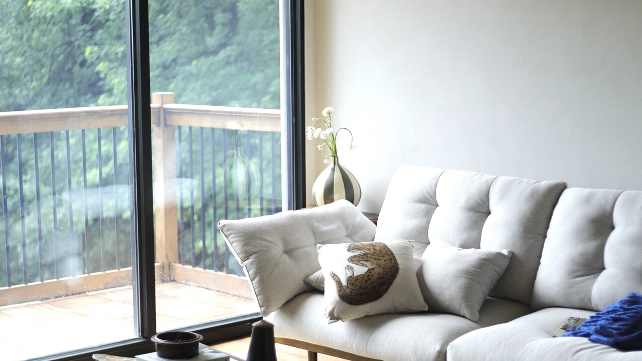 Photo of Livingroom in Lincoln Park